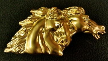 horse head belt buckle